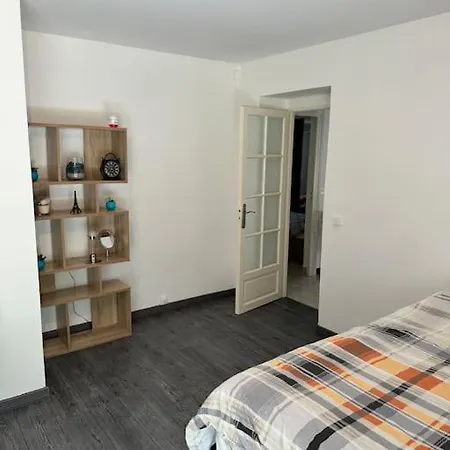 Maison Avec Jardin Centre Proche Eurexpo Villa Bron
