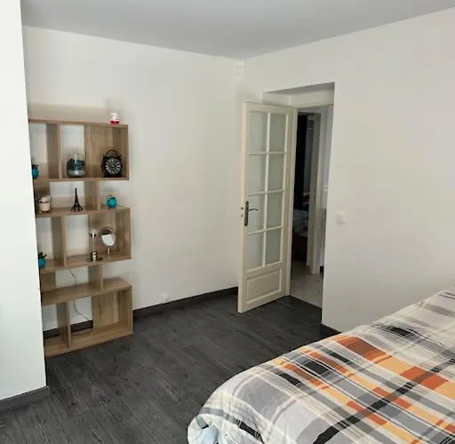 Maison Avec Jardin Centre Proche Eurexpo فيلة بْرو